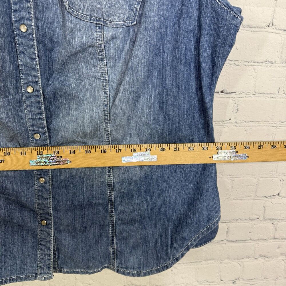 Lane Bryant Blouse Denim Women Size 24 Snap Button Chambray Roll Tab Sleeve Top - Picture 7 of 9